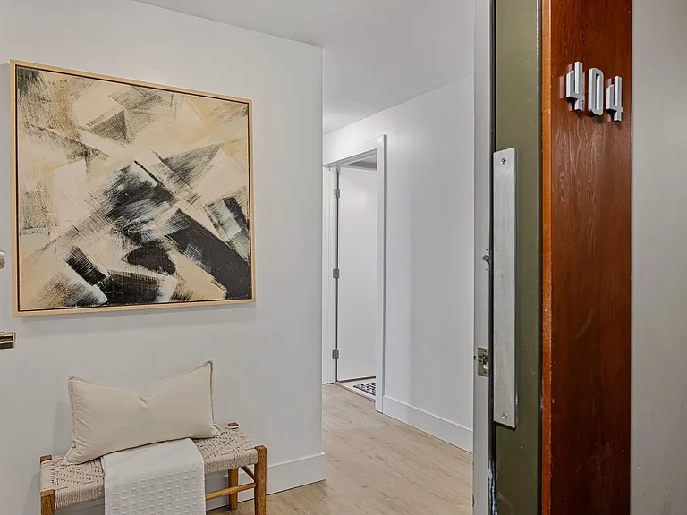 1550 Eastlake Ave E #404 — Photo 20