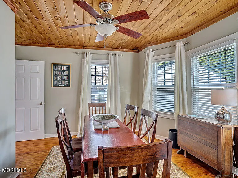 111 Beacon Blvd — Photo 14