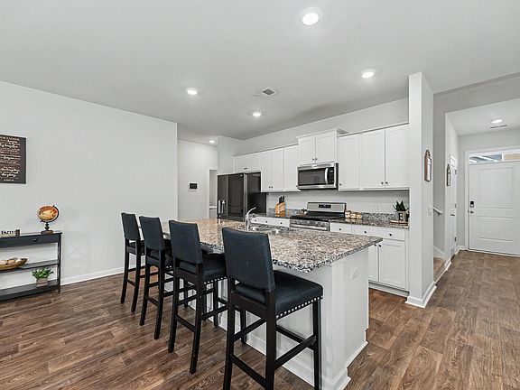 5th image of 117 Sunray Ln