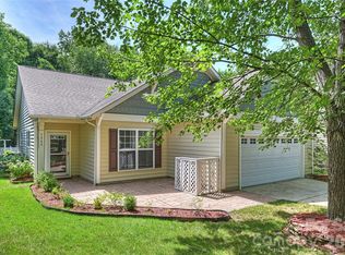 1549 Hammond Dr, Matthews, NC 28104