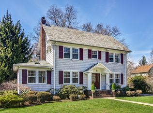 12 Mitchell Pl, Glen Ridge, NJ 07028