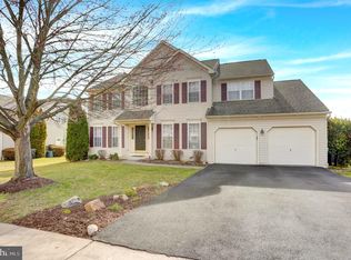 1118 Pepper Ridge Dr, Reading, PA 19606