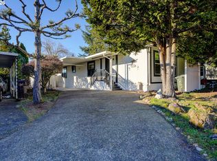 8434 SE Heritage Ct, Clackamas, OR