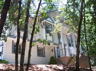 2957 Timberline Dr, Eugene, OR 97405