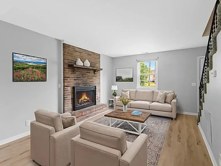 411 Williams Ave #D — Photo 10
