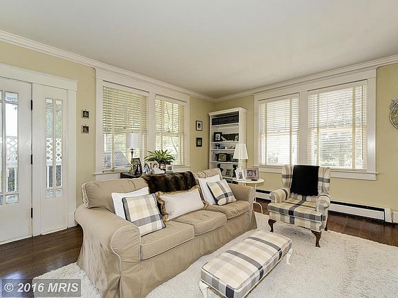 5th image of 7468 Rosewood Manor Ln