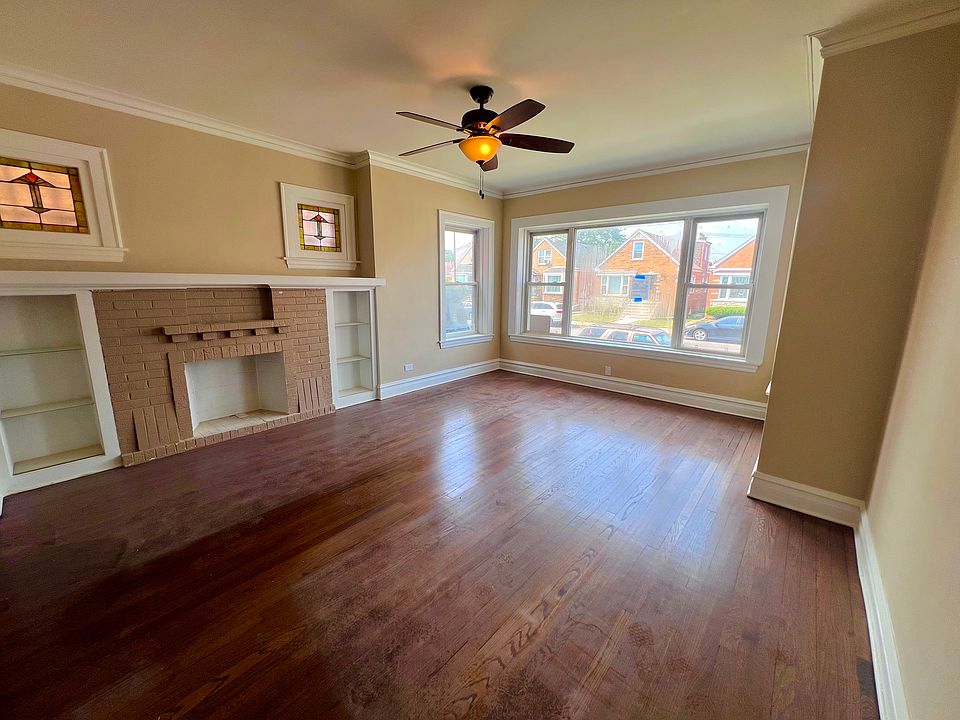 1st image of 6043 W Gunnison St #1