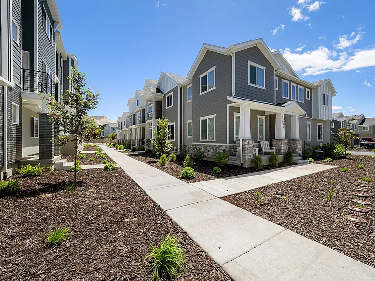 15083 S Reins Way — Photo 33
