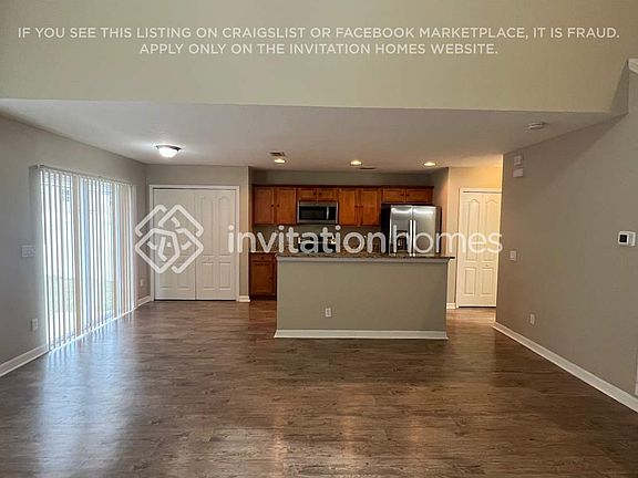 3rd image of 2119 Portcastle Cir