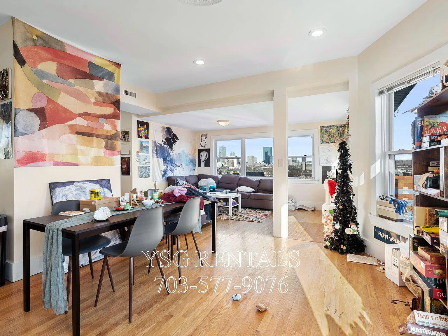 5 bed, 1999 sqft, $8,399 — Photo 2