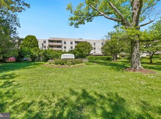 7501 Democracy Blvd APT B128, Bethesda, MD 20817