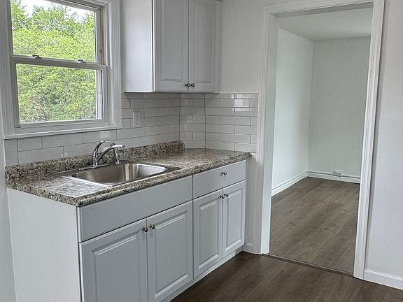 3rd image of 311 Mamaroneck Ave #1
