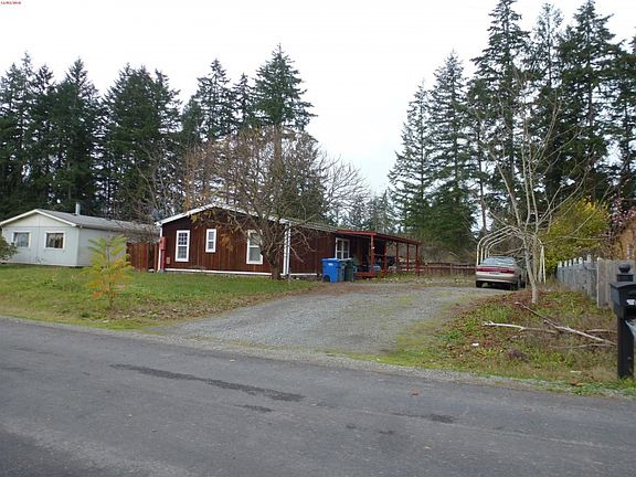 3rd image of 19814 69th Avenue Ct E