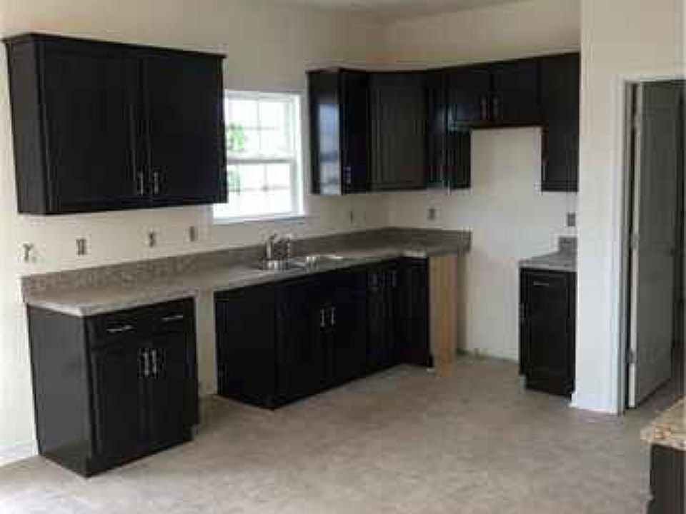 1st image of 6000 N Crestwood Ave