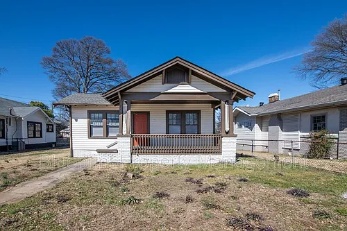 644 Alabama Ave SW Photo 1