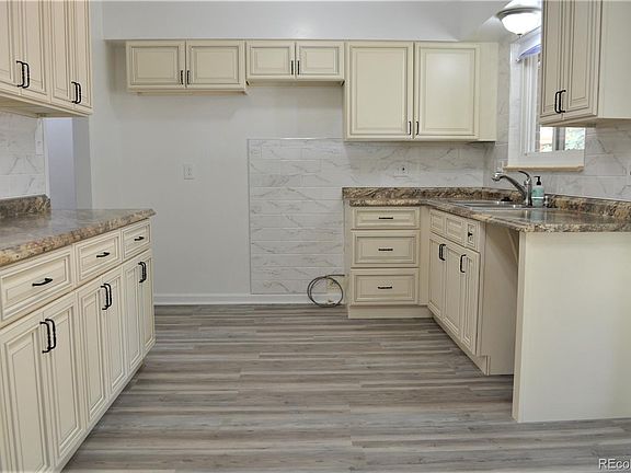 Kitchen before Appliances Delivered