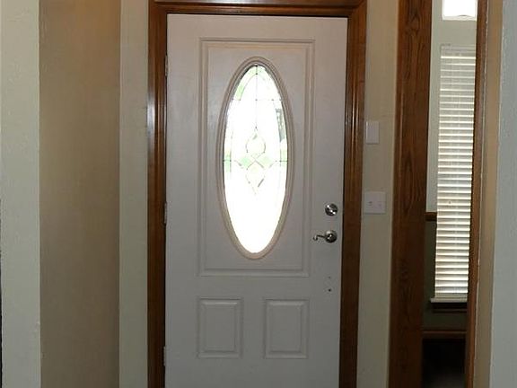 5th image of 2201 Wheaton Dr