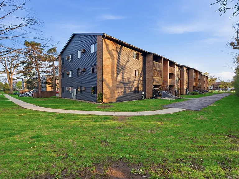 621 Virginia Rd #107 — Photo 24