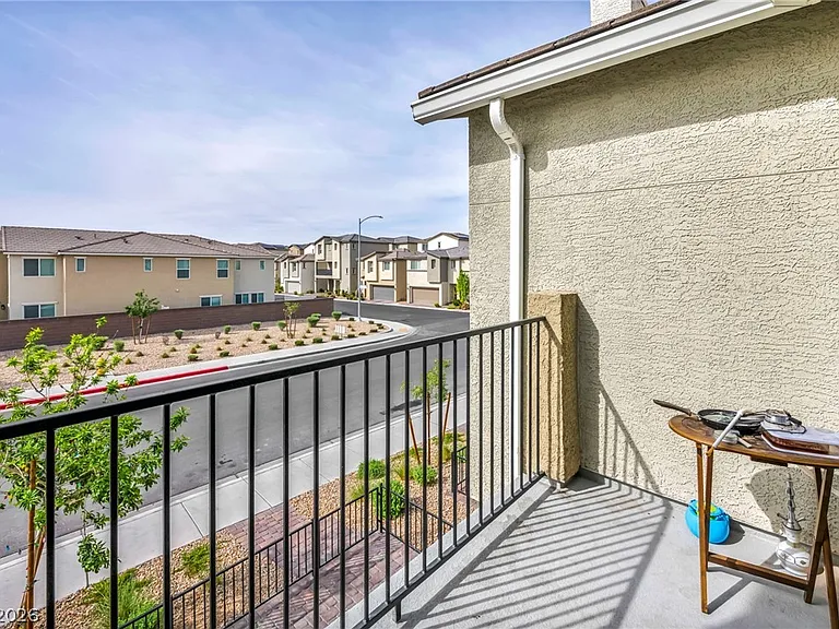2645 Wimbledon White Ct — Photo 47