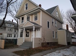 294-296 Pixlee Pl, Bridgeport, CT 06610