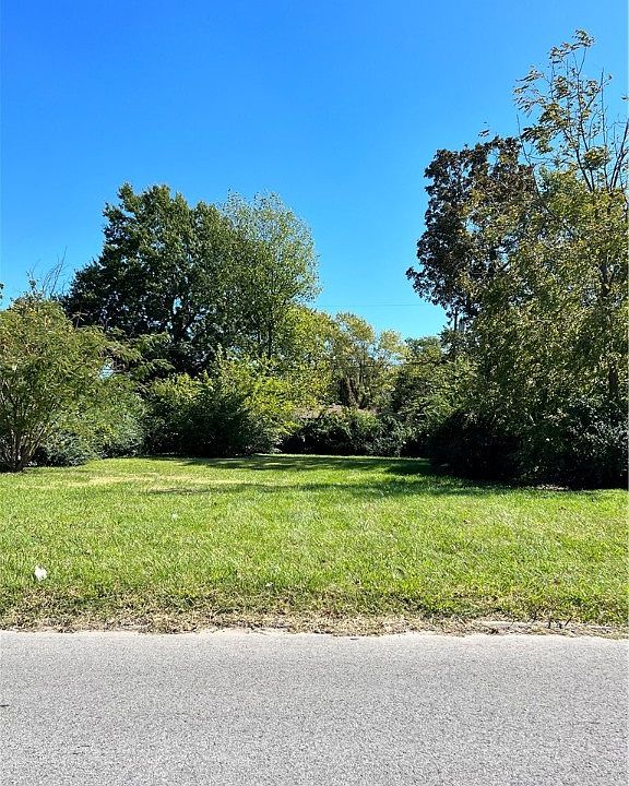 2nd image of 1307 Young St #27