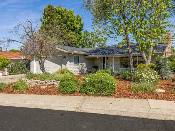 8209 Sanwood Ct, Orangevale, CA 95662