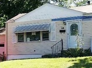 18 Westdell Dr, Saint Louis, MO 63136