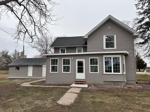 218 N West St, Earlville, IL 60518