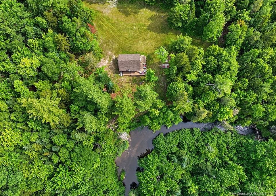 1st image of 1391 Tweedie Brook Rd