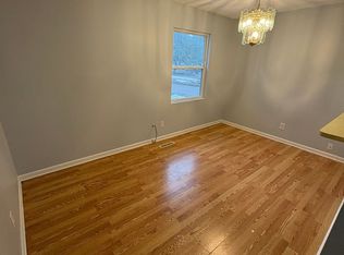 200 Baltimore St, Waterloo, IA 50701