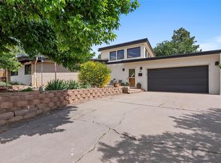 262 Barranca Rd, Los Alamos, NM 87544