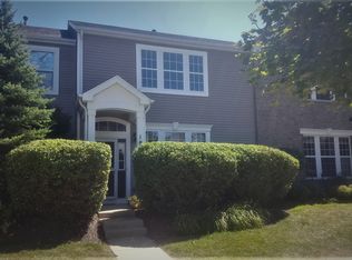 1826 Powers Rd, Woodstock, IL 60098