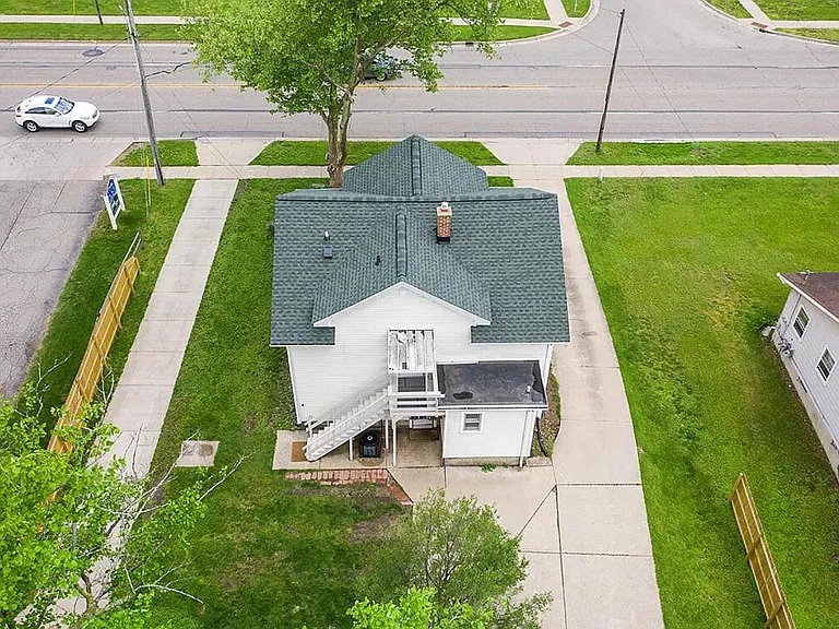3350 Byron Center Ave SW — Photo 23