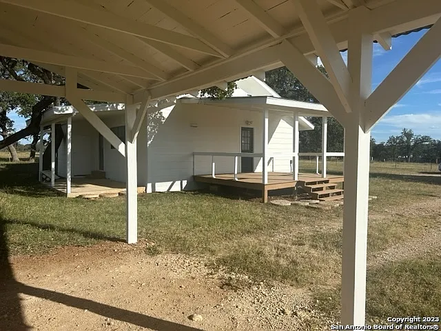 373 Pine Tree Rd — Photo 5