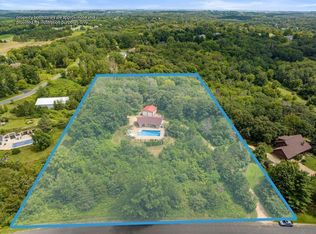 837 Kit Ln, Hudson, WI 54016