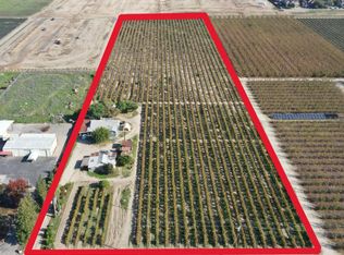 13608 S Academy Ave, Kingsburg, CA 93631