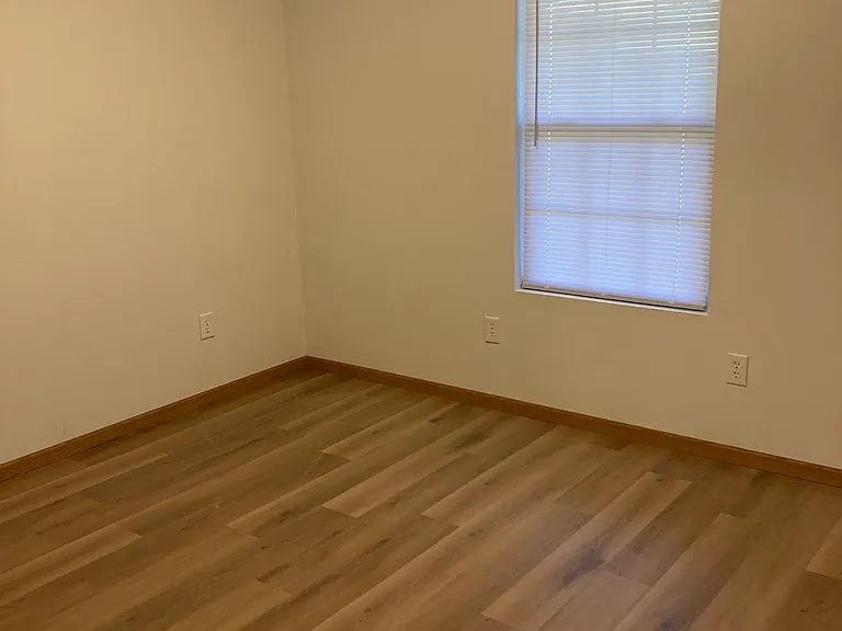 375 Grantland Dr #3 — Photo 5
