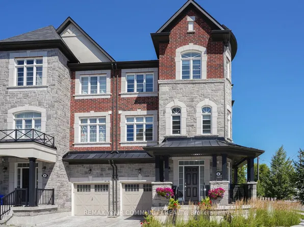 6 Globemaster Ln, Richmond Hill, ON L4E 1H3