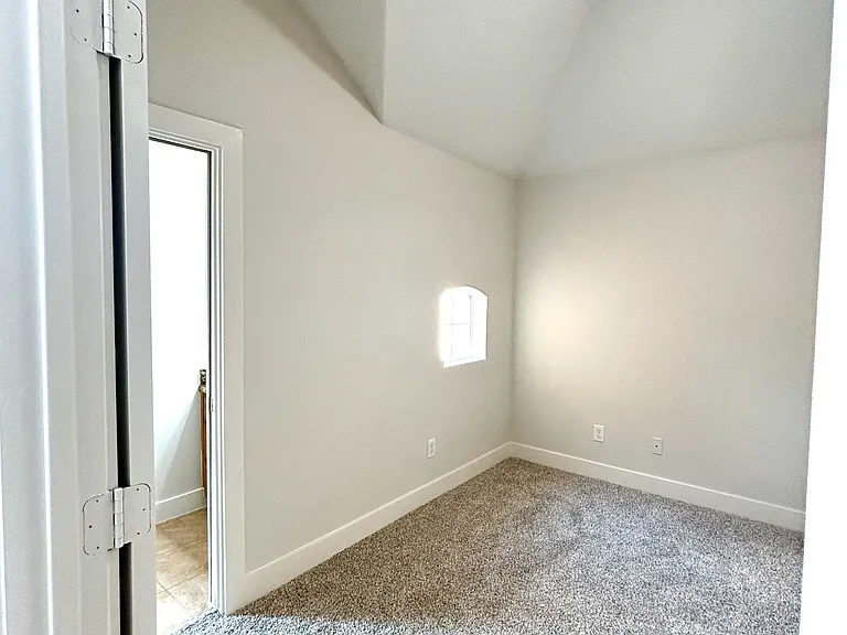 5127 Oasis Park — Photo 17