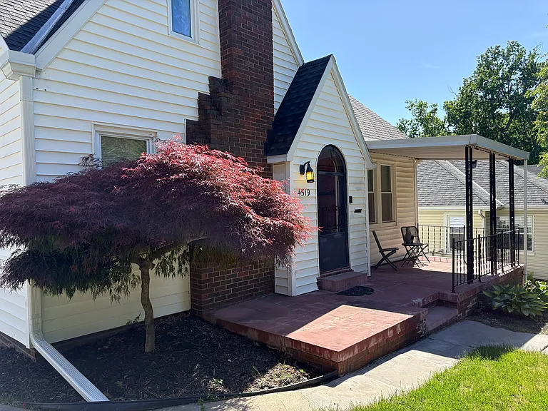 4519 Woolworth Ave — Photo 80