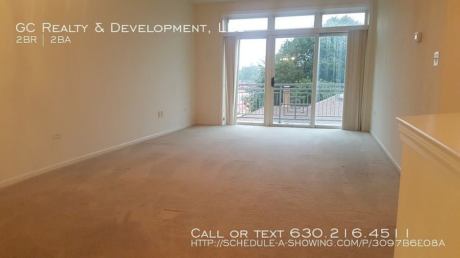 2nd image of 515 Main St APT 408