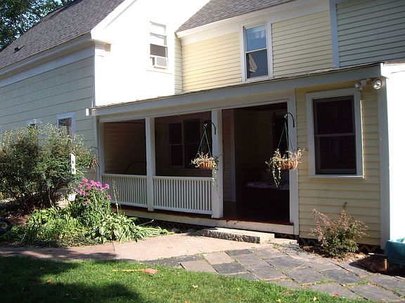 Farmers Porch