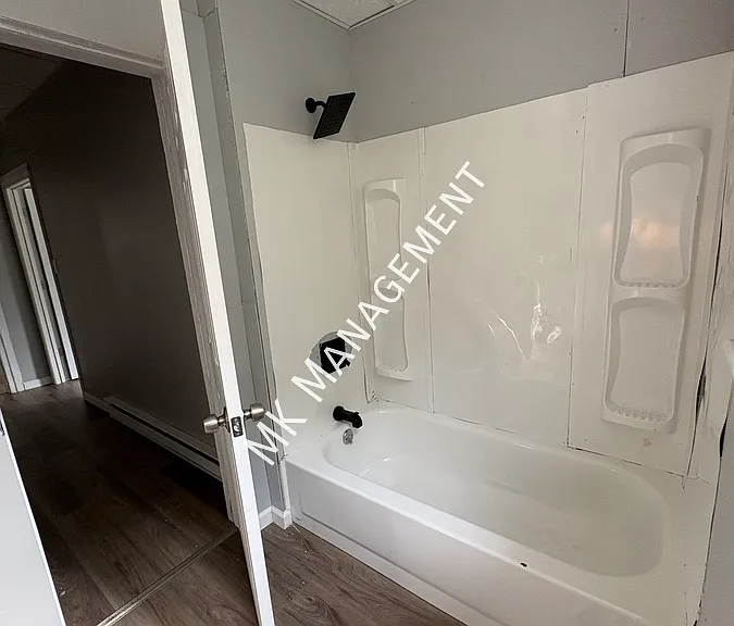 313 Cedar Ave #1 — Photo 9