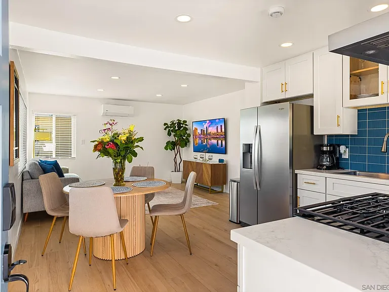 3060 Polk Ave — Photo 17