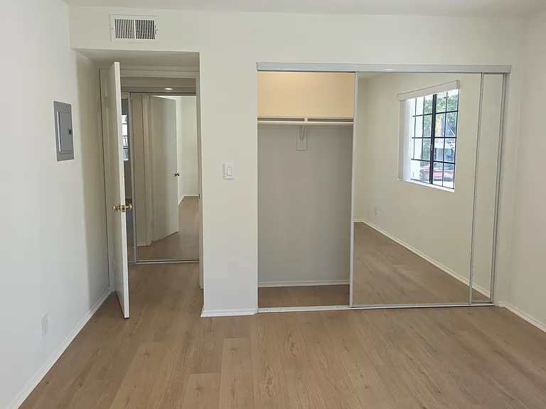 4220 Arch Dr #1 — Photo 13