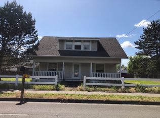 1319 N Main St, Newberg, OR 97132