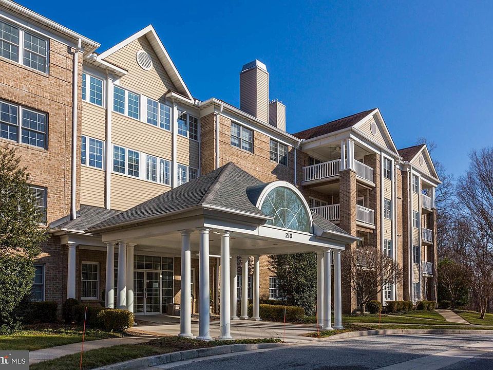1st image of 210 Belmont Forest Ct Unit 307