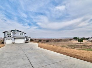 15434 Shelton Dr, Perris, CA 92570