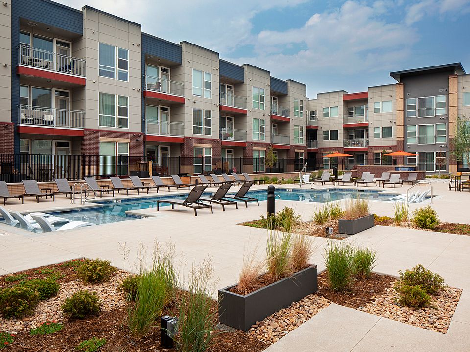 Pool area