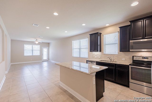 10460 Dakota Riv, Converse, TX 78109 | Zillow